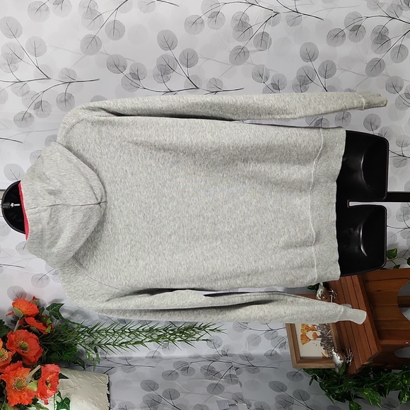 Puma Logo Hoodie - Picture 6 of 11